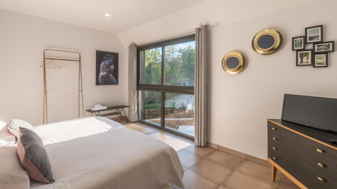 Appartement Côté Jardin avec Jacuzzi Privatif et parking privé à Sarlat Extérieur photo